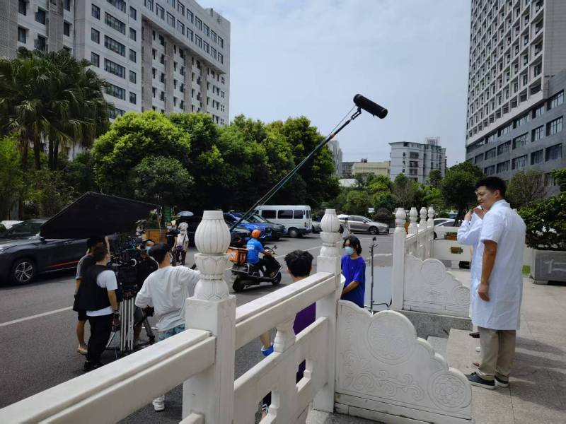 萨嘎县广告片拍摄公司低成本实现高规格制作的诀窍